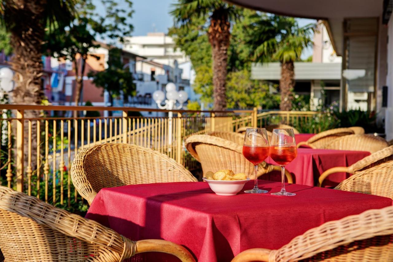 Hotel Jalisco Lido di Jesolo Exterior photo