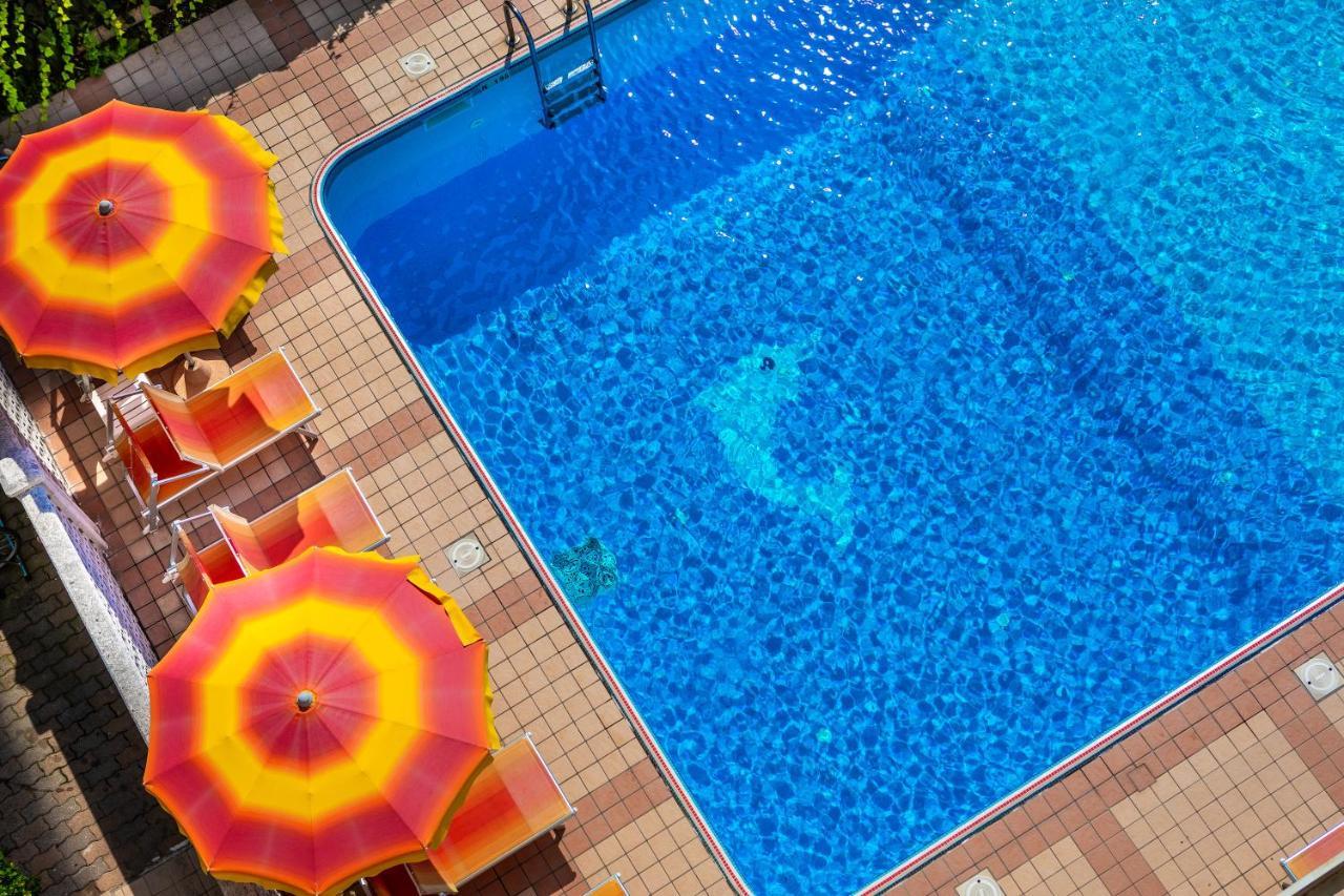 Hotel Jalisco Lido di Jesolo Exterior photo