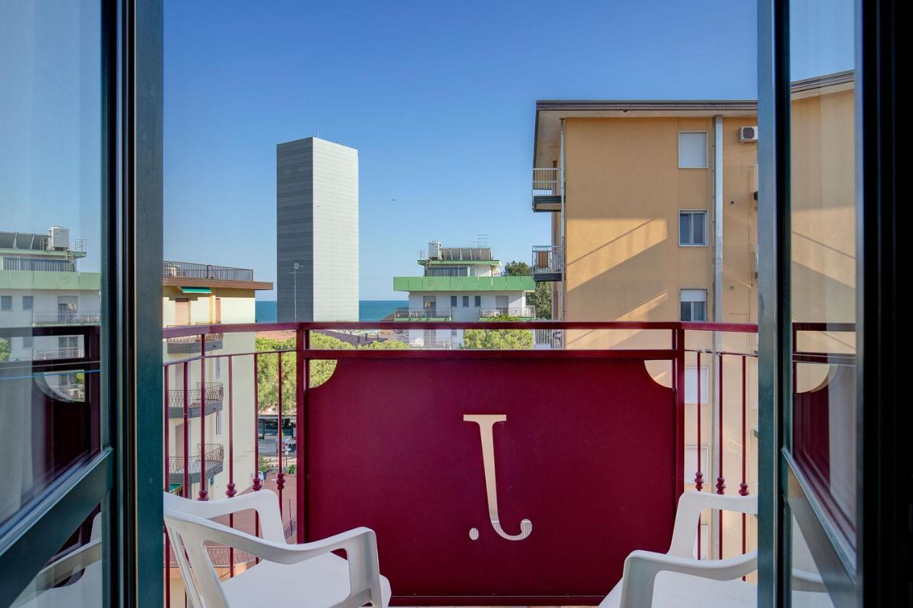 Hotel Jalisco Lido di Jesolo Exterior photo